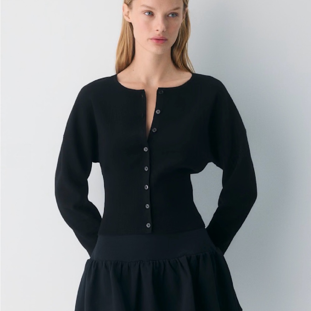 Aritzia Golightly Cardigan